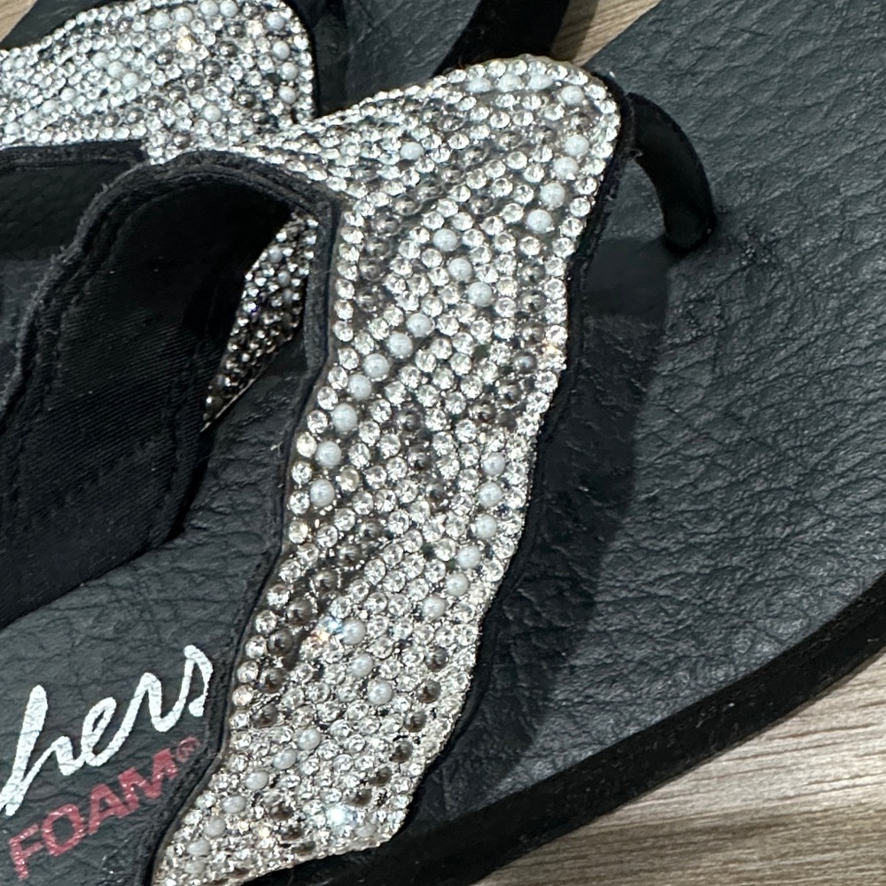 Skechers Black Sandals with rhinestones - Picture 4 of 5